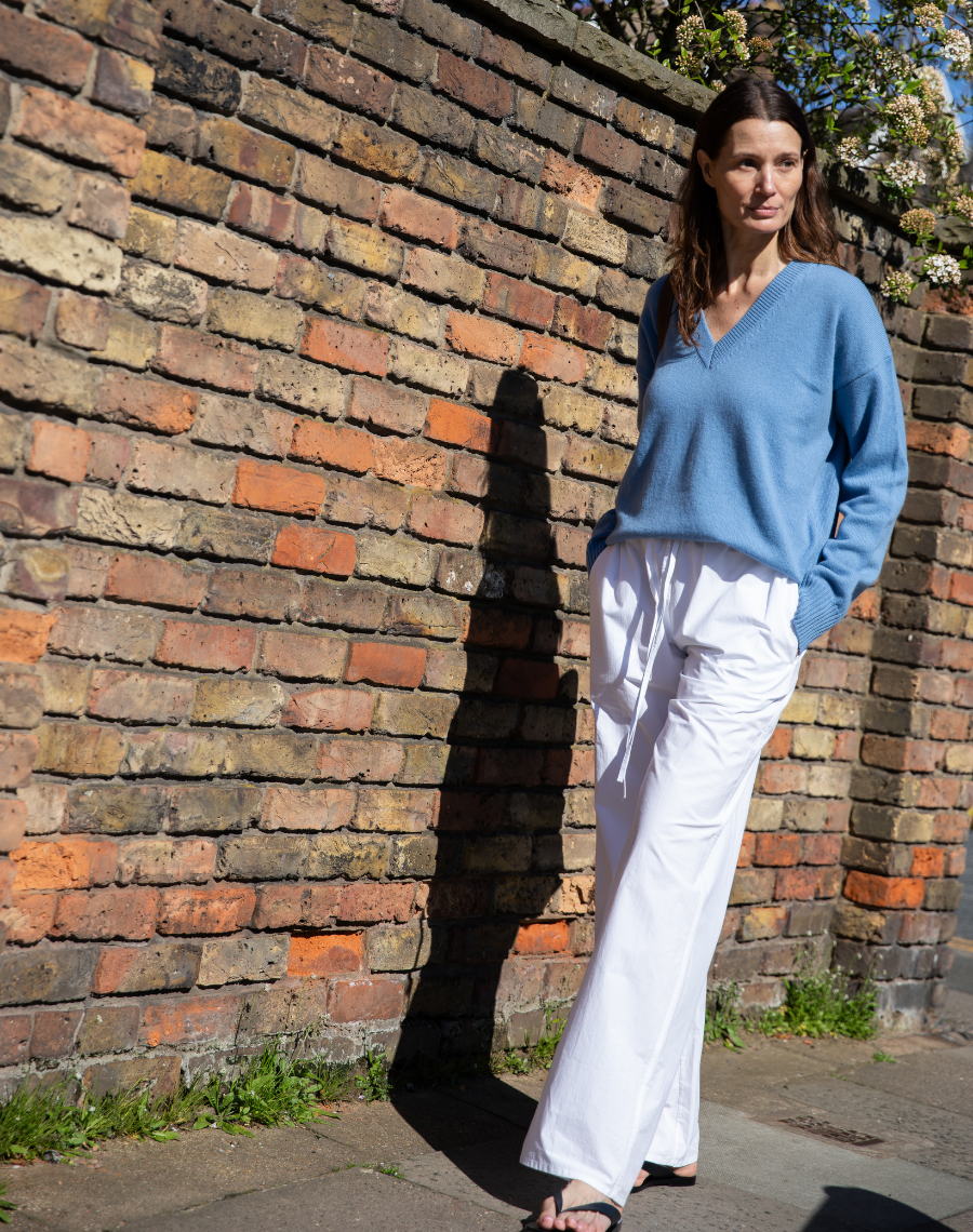 The Relaxed V - Afternoon Blue / Archive Sale