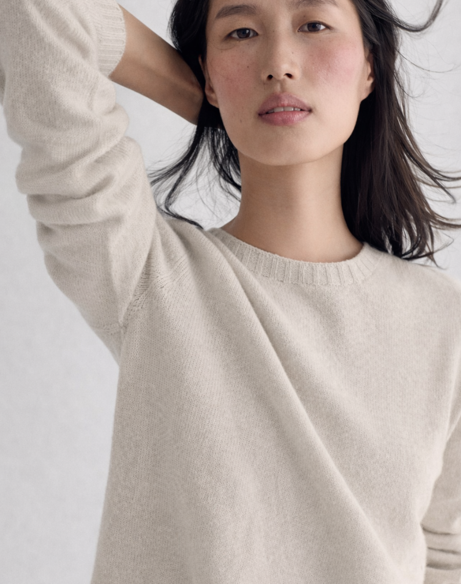 The New Classic Crew - Lait / Archive Sale
