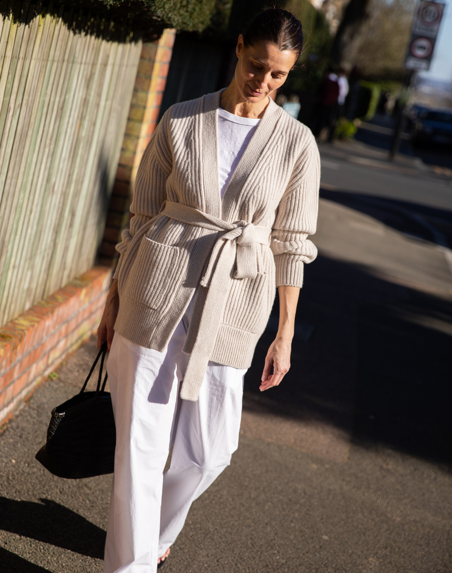 The Heirloom Cardigan 2.0 - Lait / Archive Sale