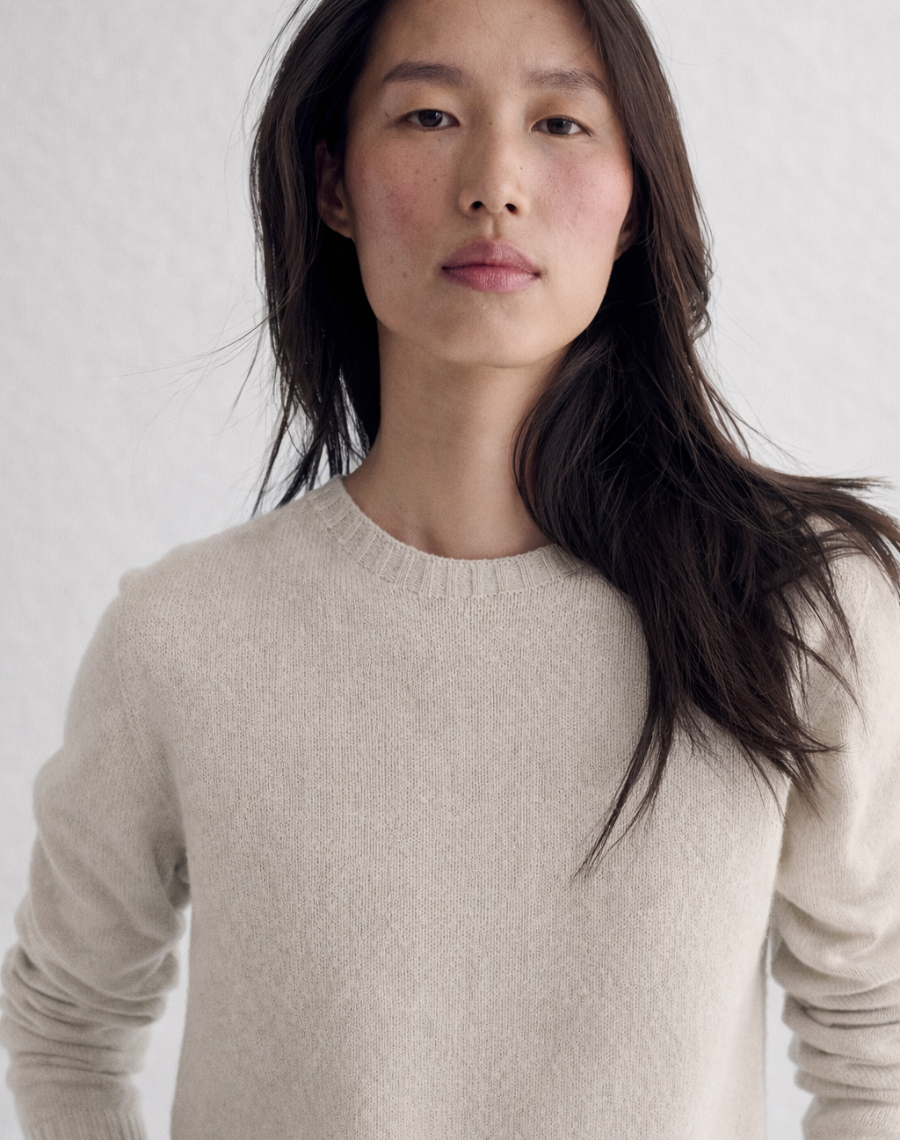 The New Classic Crew - Lait / Archive Sale