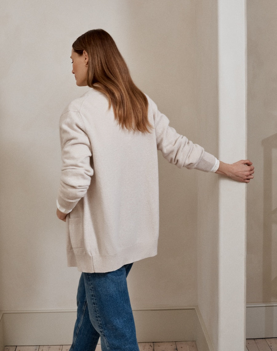 The Cardigan / 2.0 - Lait / Archive Sale
