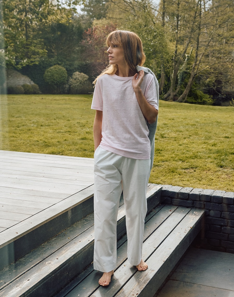 The Linen / The Classic Fit Tee - Blush