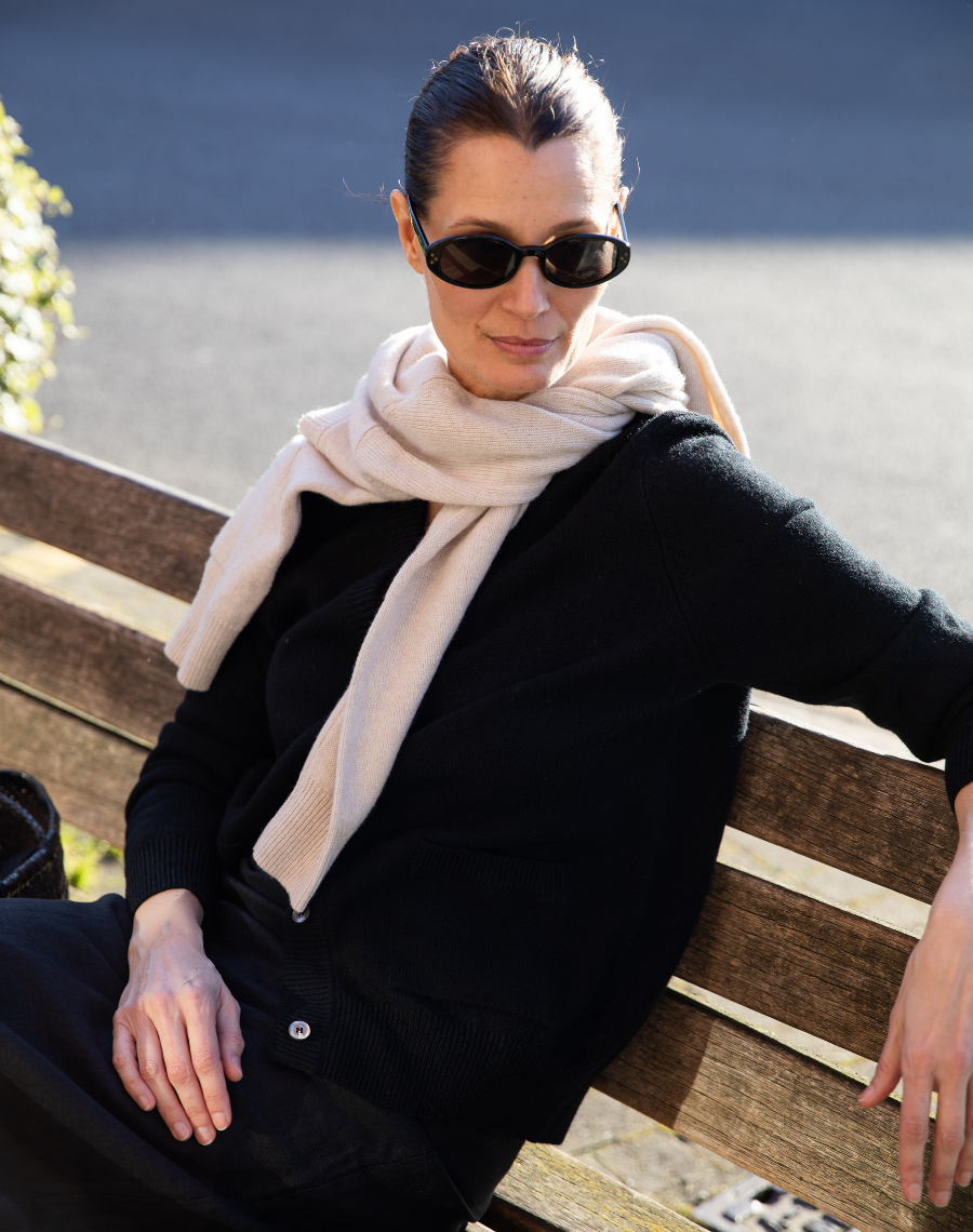 The Cardigan - Black / Archive Sale