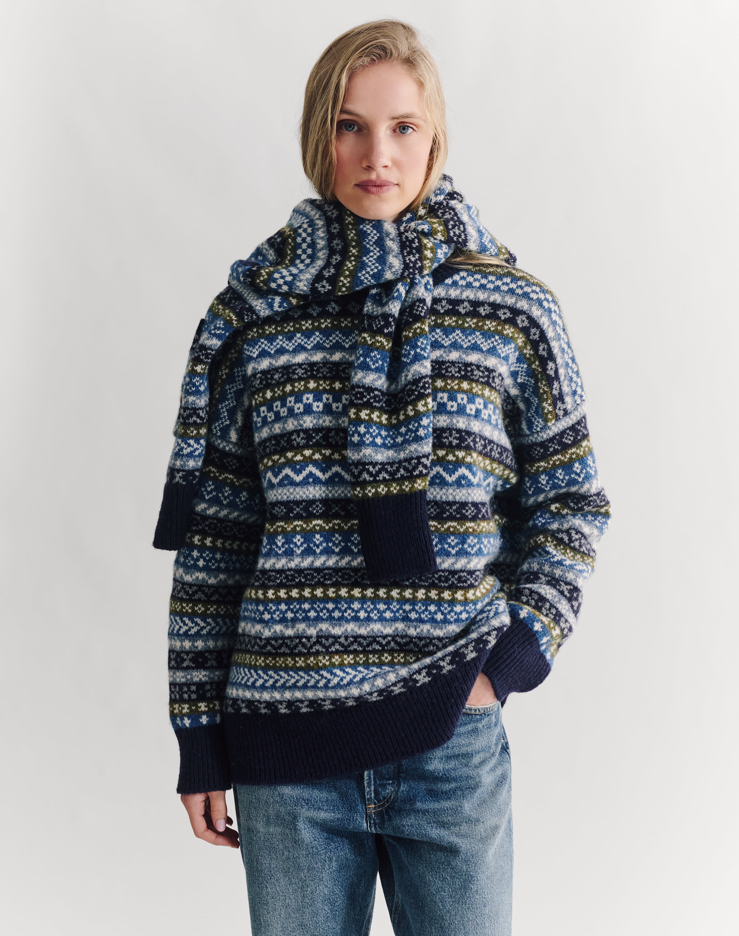 The Real Shetland - Moss / Navy