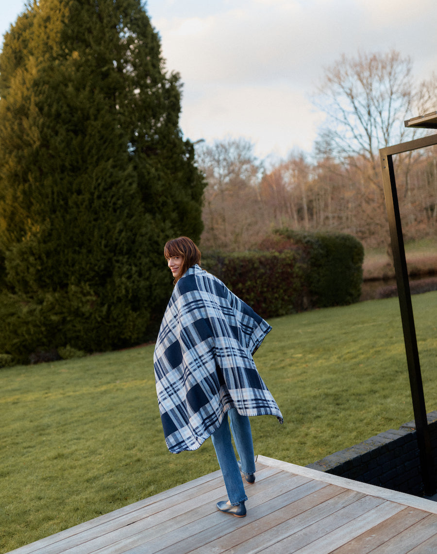 The Blanket Wrap - Navy / Pink Check